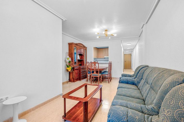 Image No.2-Appartement de 2 chambres à vendre à Torrevieja