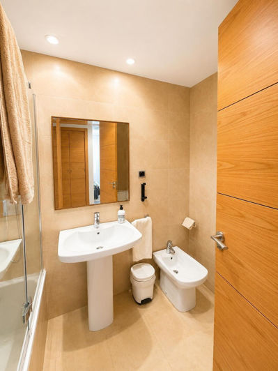 Image No.22-2 Bed Apartment for sale
