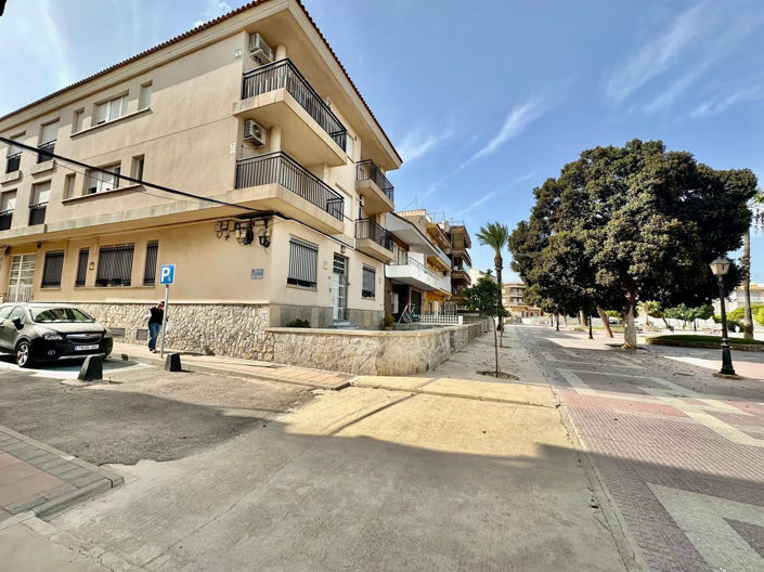 Image No.43-3 Bed Apartment for sale
