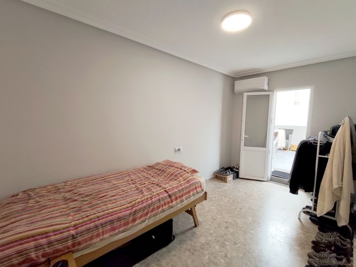 Image No.17-2 Bed Apartment for sale