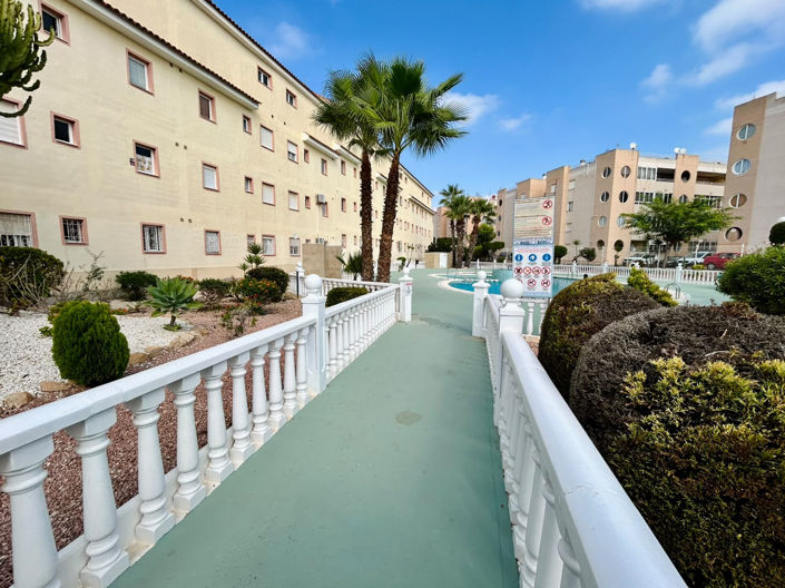 Image No.46-2 Bed Townhouse for sale