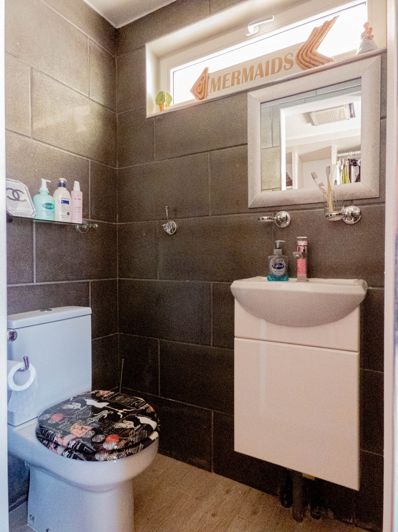 Image No.19-6 Bed Villa for sale