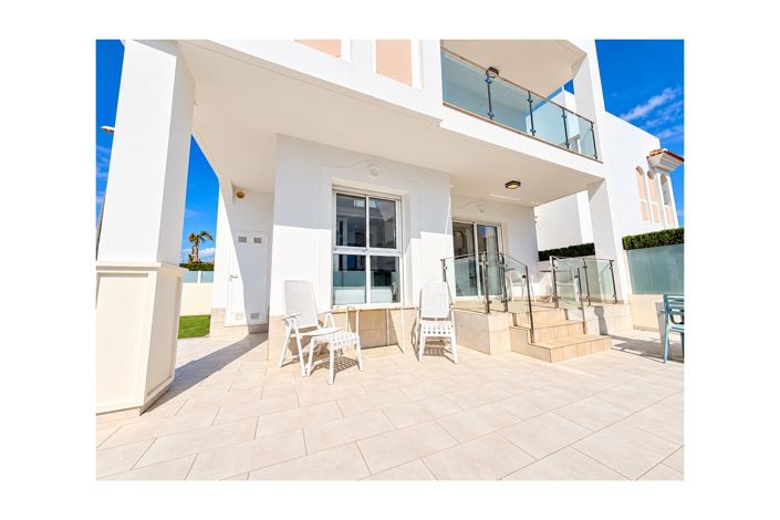 Image No.5-2 Bed Property for sale