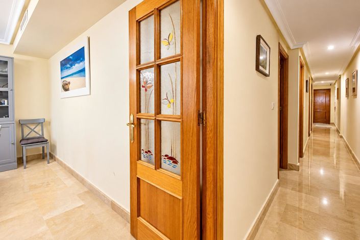 Image No.14-3 Bed Apartment for sale