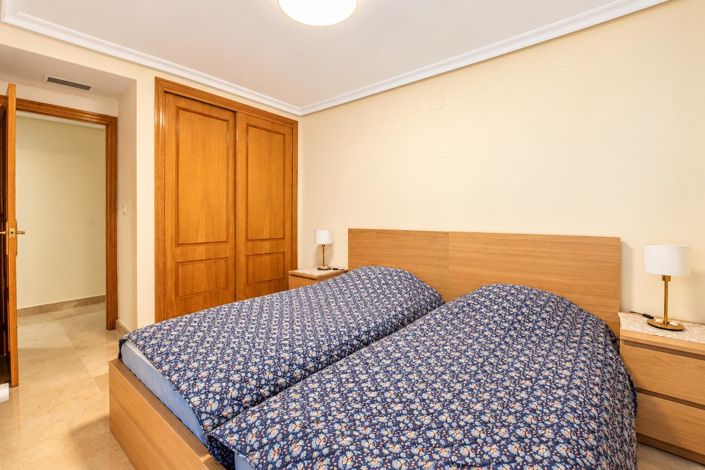 Image No.23-3 Bed Apartment for sale