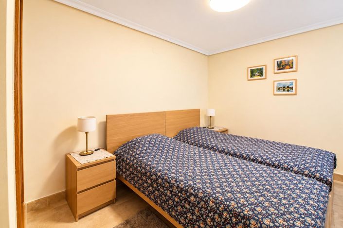 Image No.25-3 Bed Apartment for sale
