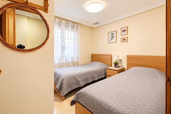 Image No.28-3 Bed Apartment for sale