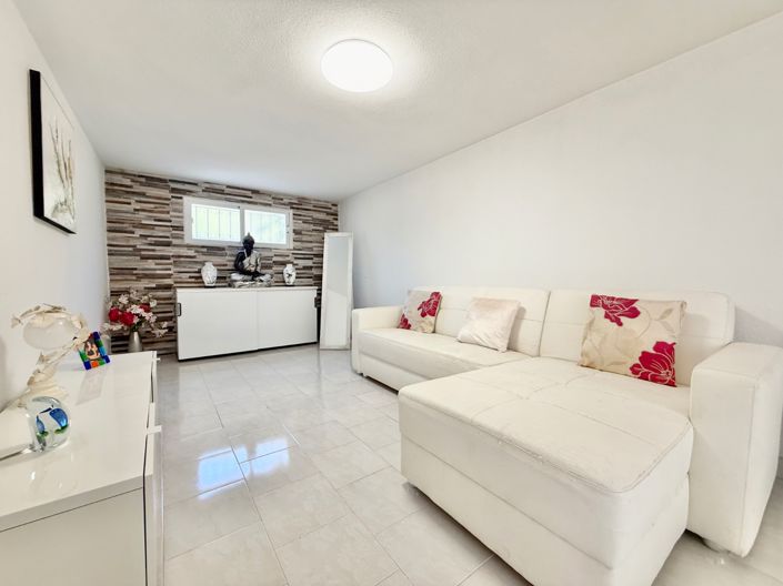 Image No.35-4 Bed Villa for sale