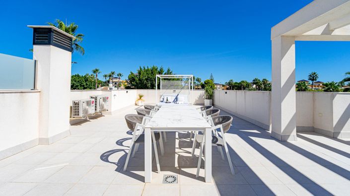 Image No.33-3 Bed Villa for sale