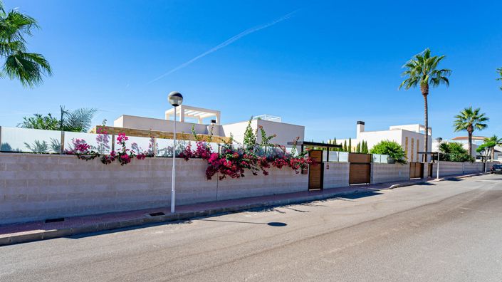 Image No.36-3 Bed Villa for sale