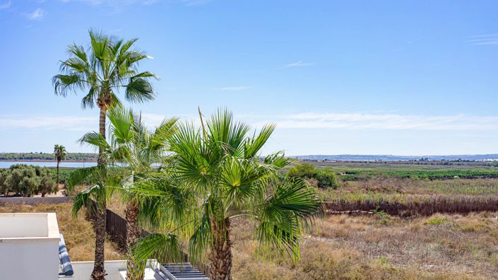 Image No.38-3 Bed Villa for sale