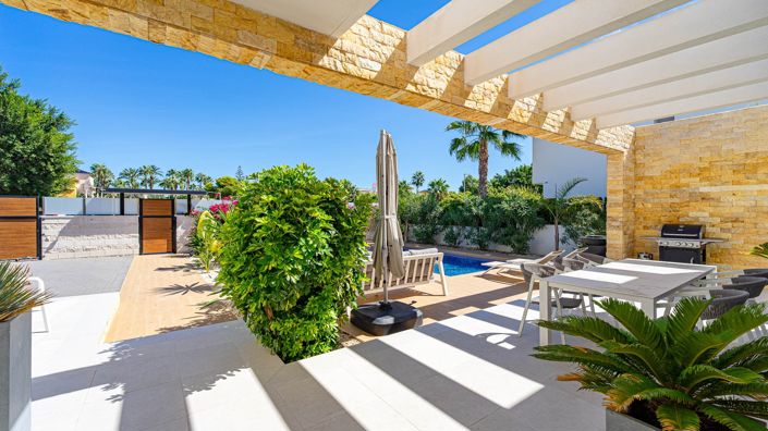 Image No.41-3 Bed Villa for sale