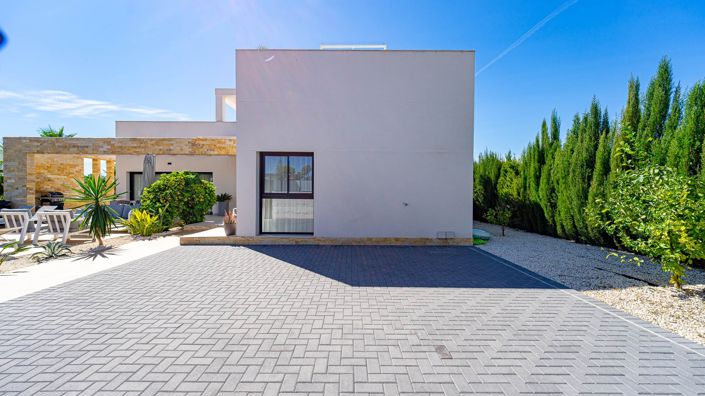 Image No.46-3 Bed Villa for sale