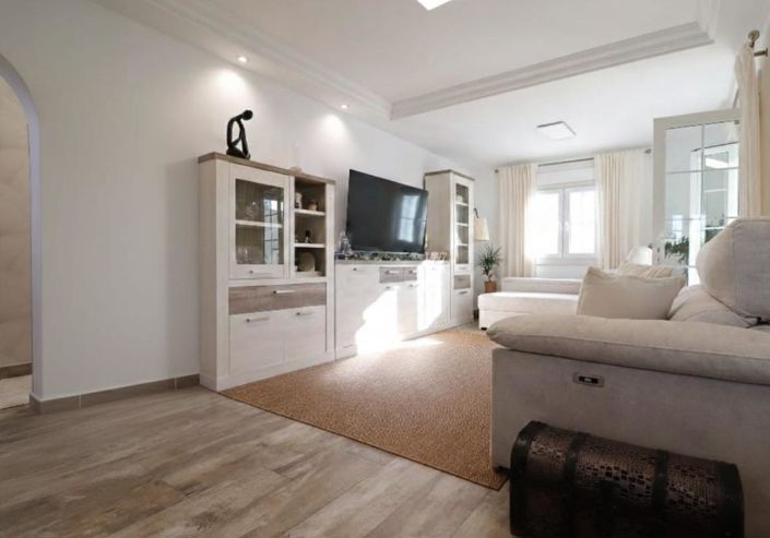 Image No.5-4 Bed Villa for sale