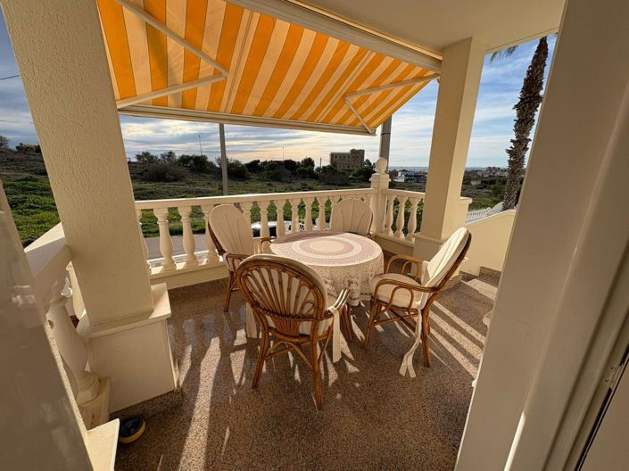 Image No.11-4 Bed Villa for sale