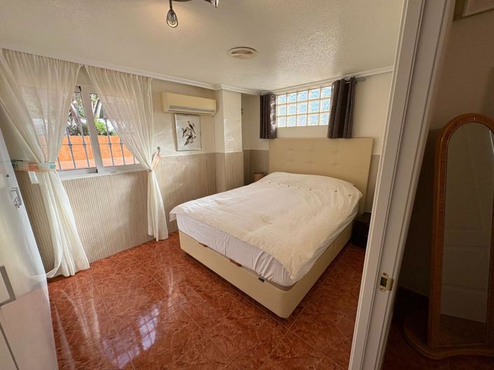 Image No.14-4 Bed Villa for sale