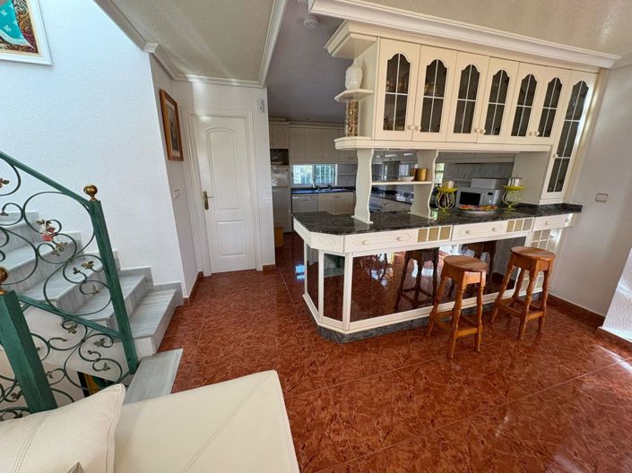 Image No.26-4 Bed Villa for sale