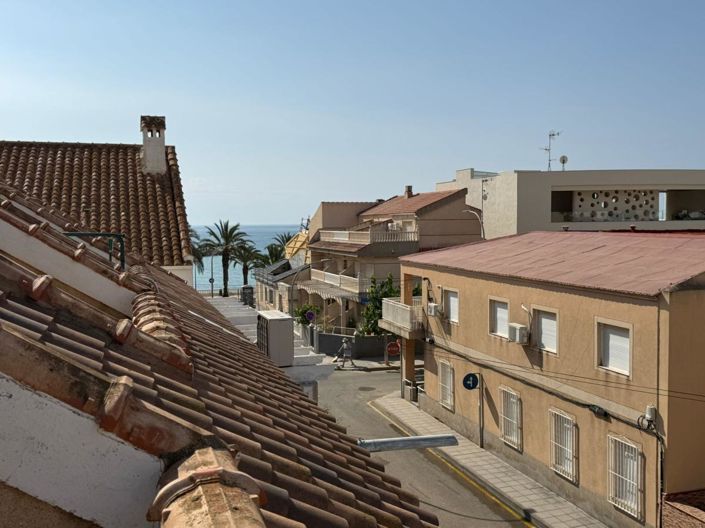 Image No.27-4 Bed Townhouse for sale