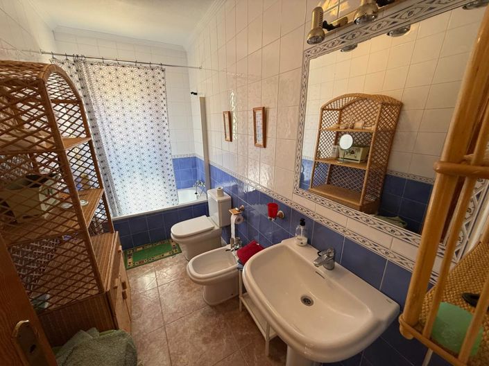 Image No.17-3 Bed Townhouse for sale