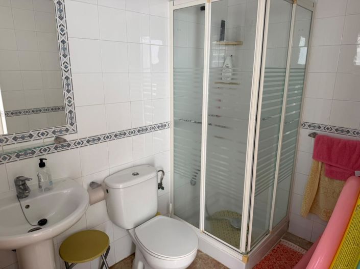 Image No.25-3 Bed Townhouse for sale