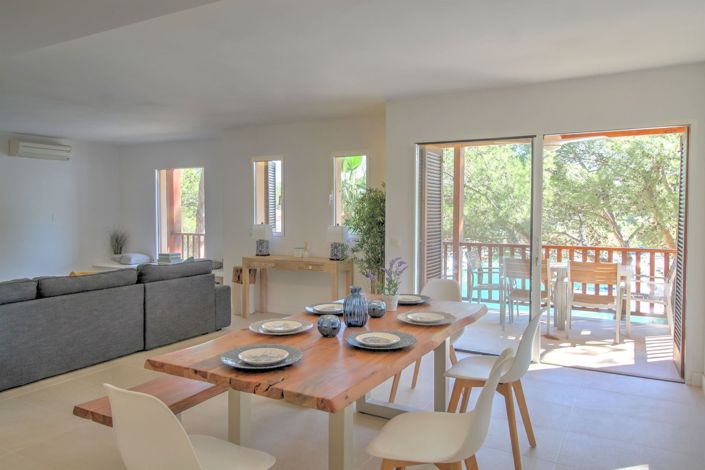 Image No.4-4 Bed Apartment for sale