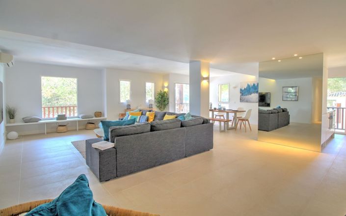 Image No.8-4 Bed Apartment for sale