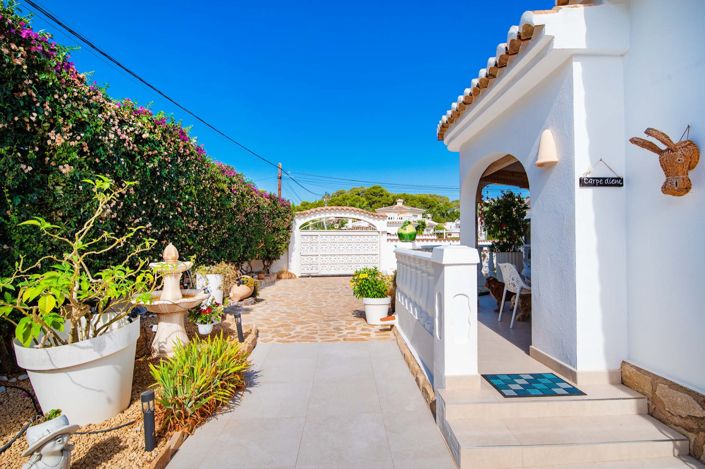 Image No.33-2 Bed Villa for sale