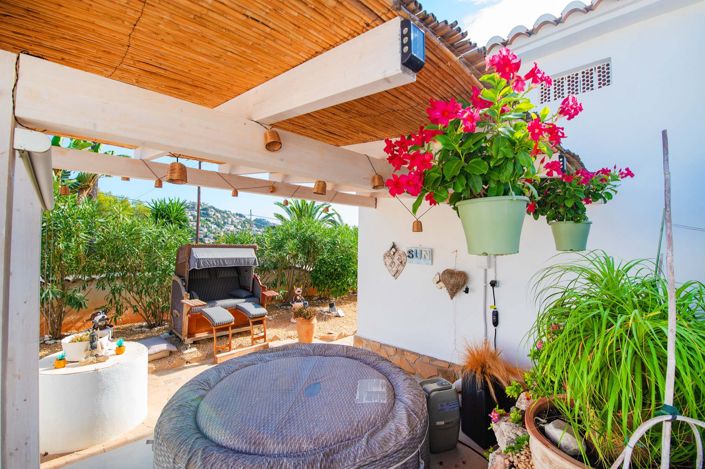 Image No.9-2 Bed Villa for sale