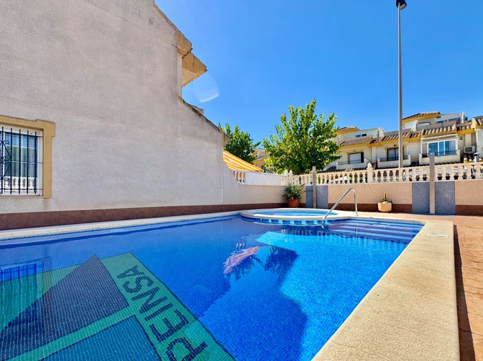 Image No.39-3 Bed Duplex for sale
