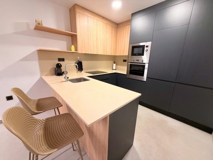 Image No.11-2 Bed Apartment for sale