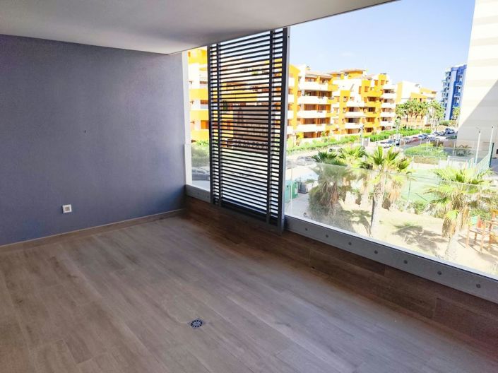 Image No.12-3 Bed Apartment for sale