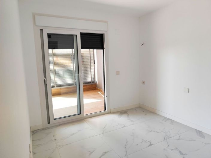 Image No.16-3 Bed Apartment for sale