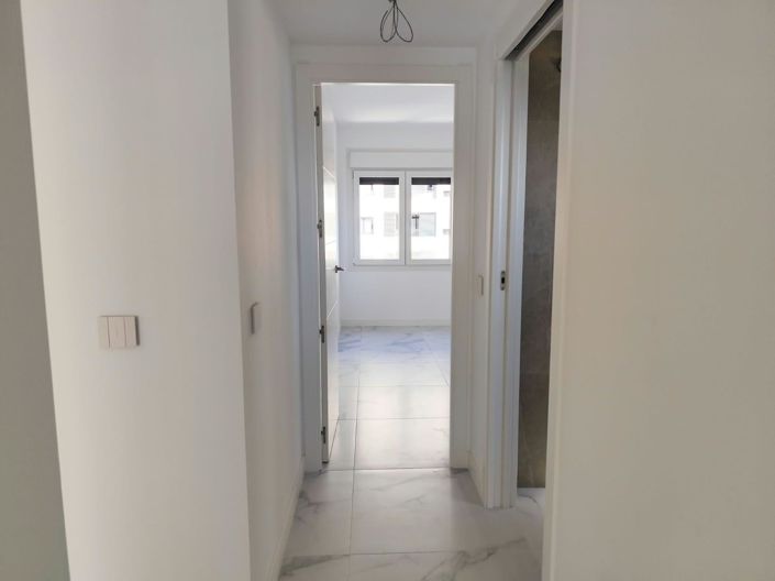 Image No.26-3 Bed Apartment for sale