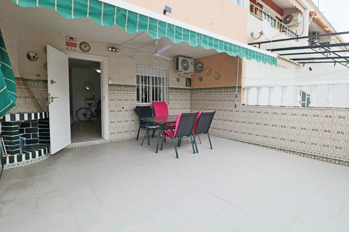 Image No.28-3 Bed Townhouse for sale