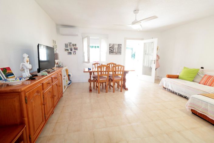 Image No.4-3 Bed Townhouse for sale