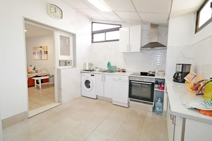 Image No.7-3 Bed Townhouse for sale