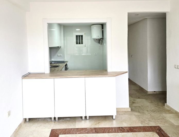 Image No.10-2 Bed Apartment for sale
