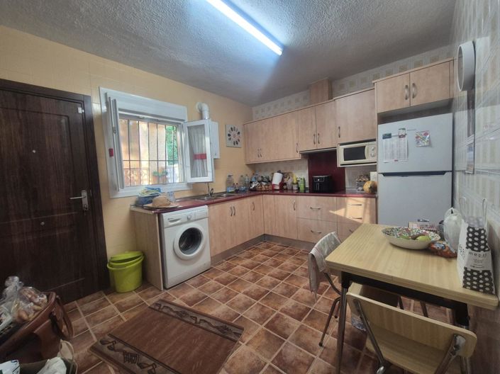 Image No.17-3 Bed Villa for sale