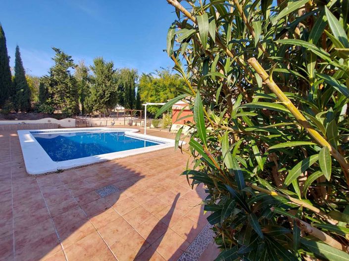 Image No.3-3 Bed Villa for sale