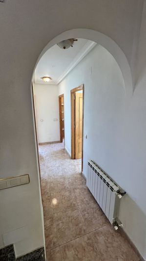 Image No.15-4 Bed Property for sale