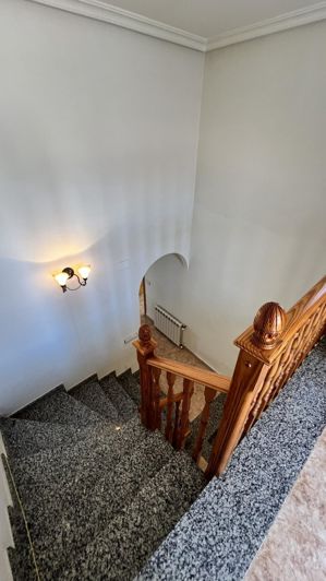Image No.39-4 Bed Property for sale
