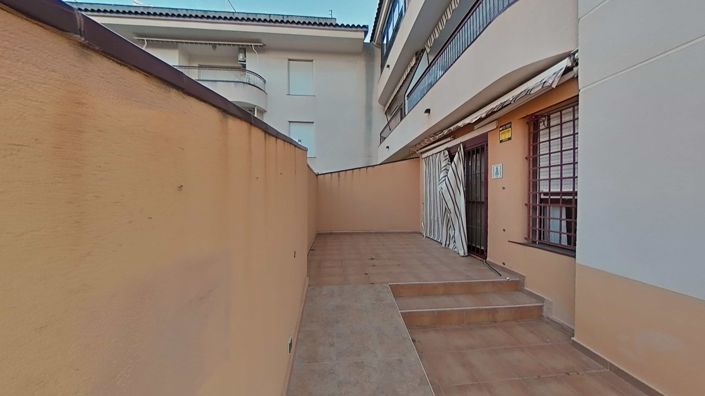 Image No.24-2 Bed Apartment for sale