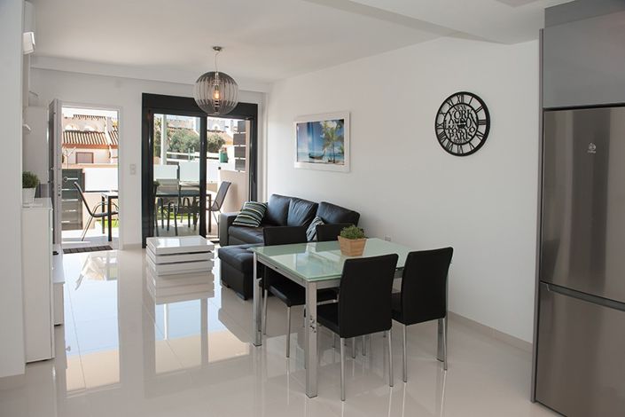 Image No.16-2 Bed Apartment for sale
