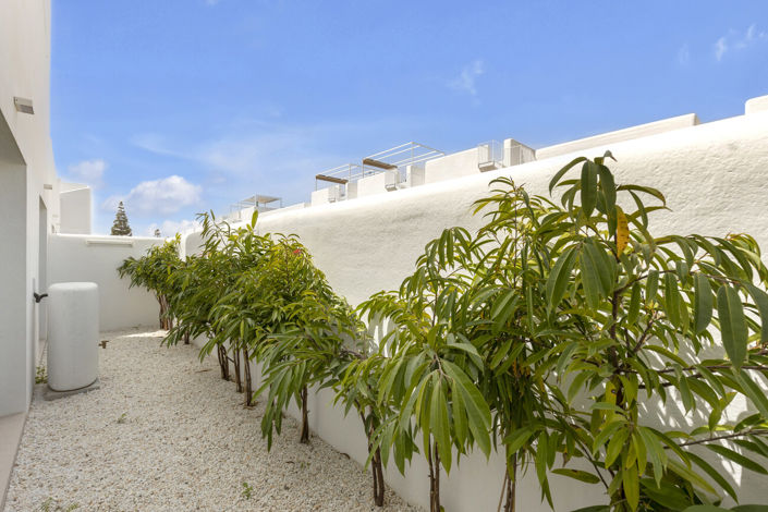 Image No.24-3 Bed Villa for sale