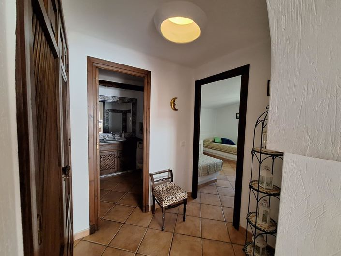 Image No.14-2 Bed Apartment for sale