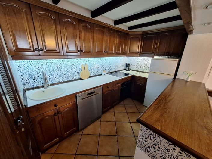 Image No.26-2 Bed Apartment for sale