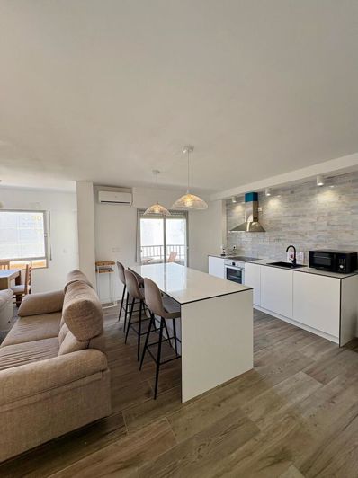 Image No.9-3 Bed Apartment for sale