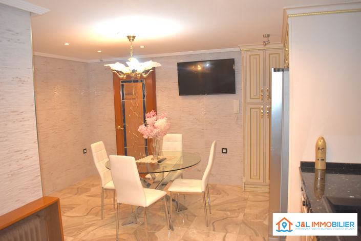Image No.19-3 Bed Apartment for sale