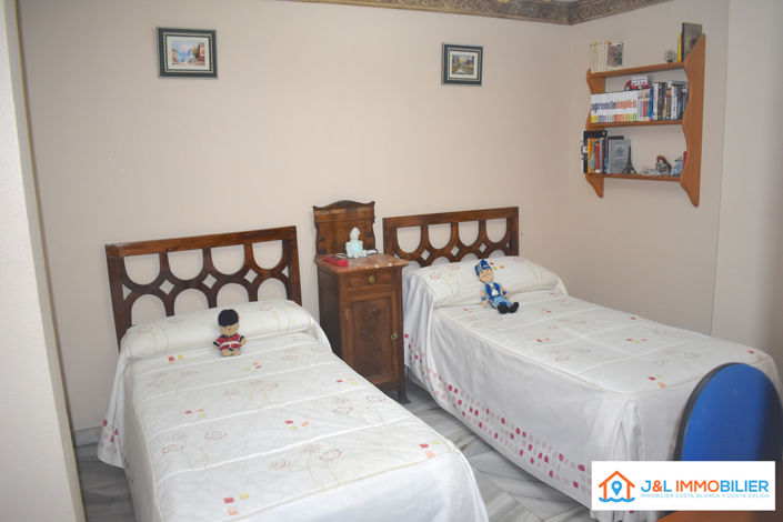 Image No.22-3 Bed Apartment for sale