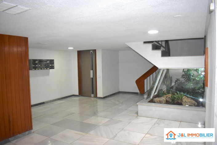 Image No.26-3 Bed Apartment for sale